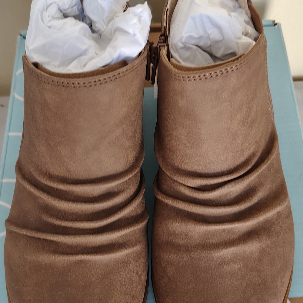 LifeStride Size 7 Women's Brown Boots